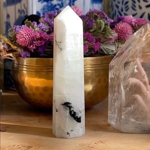 Beautiful Rainbow moonstone Healing Crystal Tower